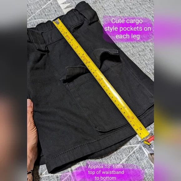 Ardene size small, black in colour, ladies cargo style shorts, GUC - Picture 5 of 8